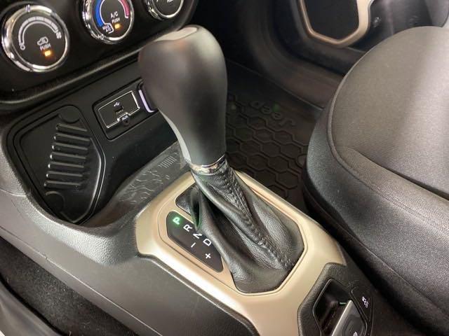 2015 Jeep Renegade Vehicle Photo in MEDINA, OH 44256-9001