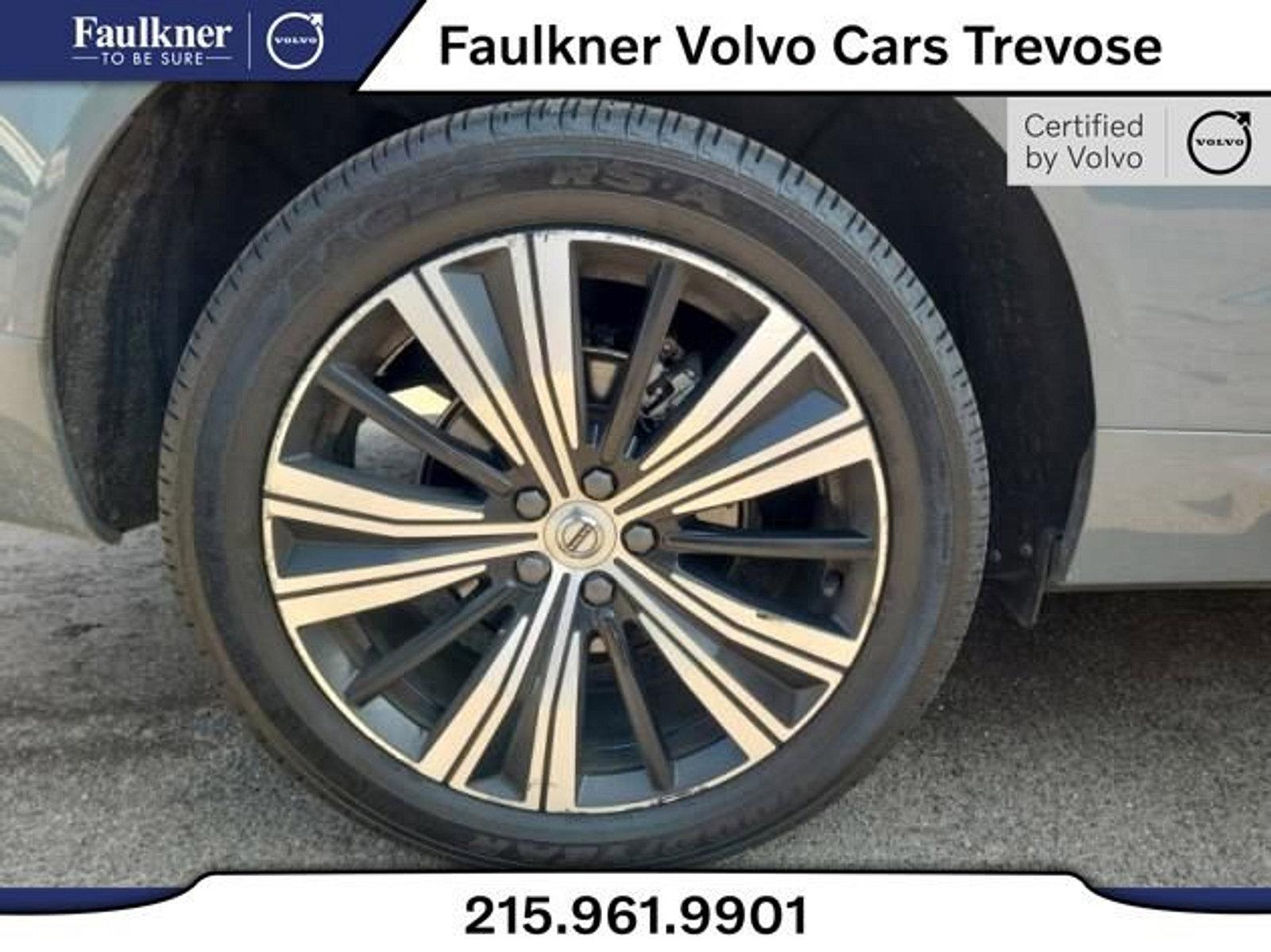 2022 Volvo XC60 Vehicle Photo in Trevose, PA 19053