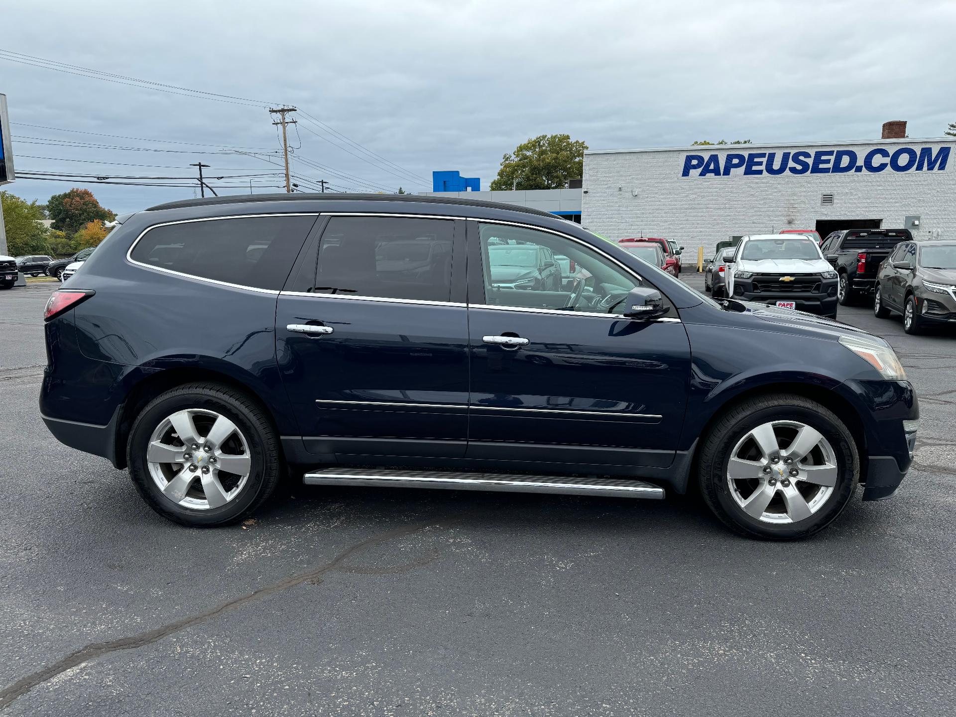 2015 Chevrolet Traverse Vehicle Photo in SOUTH PORTLAND, ME 04106-1997