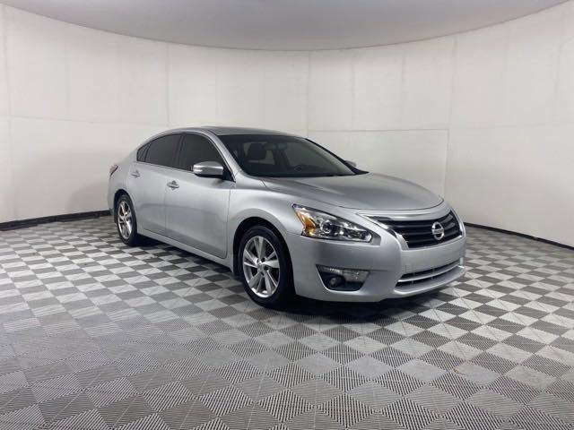 2015 Nissan Altima Vehicle Photo in MEDINA, OH 44256-9001