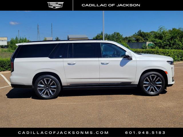 2021 Cadillac Escalade ESV Vehicle Photo in RIDGELAND, MS 39157-4406