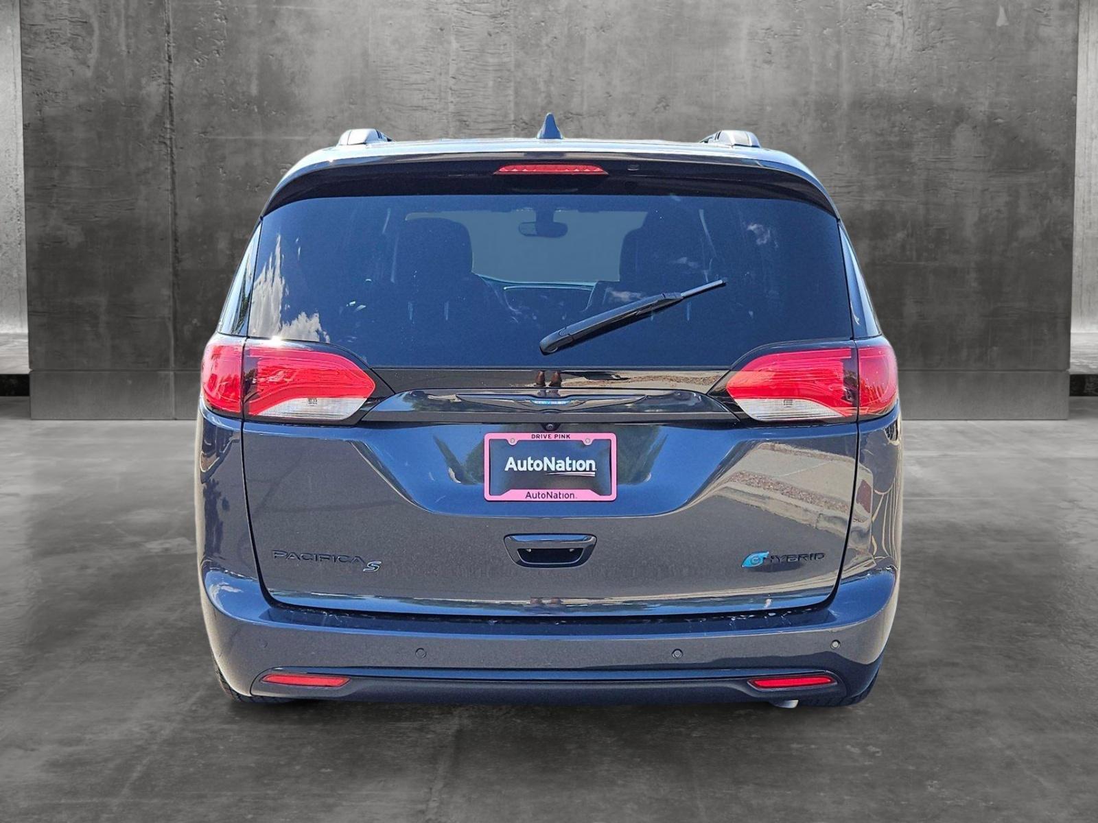 2020 Chrysler Pacifica Vehicle Photo in GILBERT, AZ 85297-0446