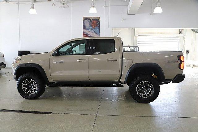 2024 Chevrolet Colorado Vehicle Photo in MEDINA, OH 44256-9001