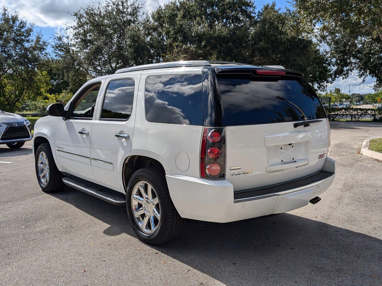 2011 GMC Yukon Vehicle Photo in West Palm Beach, FL 33417