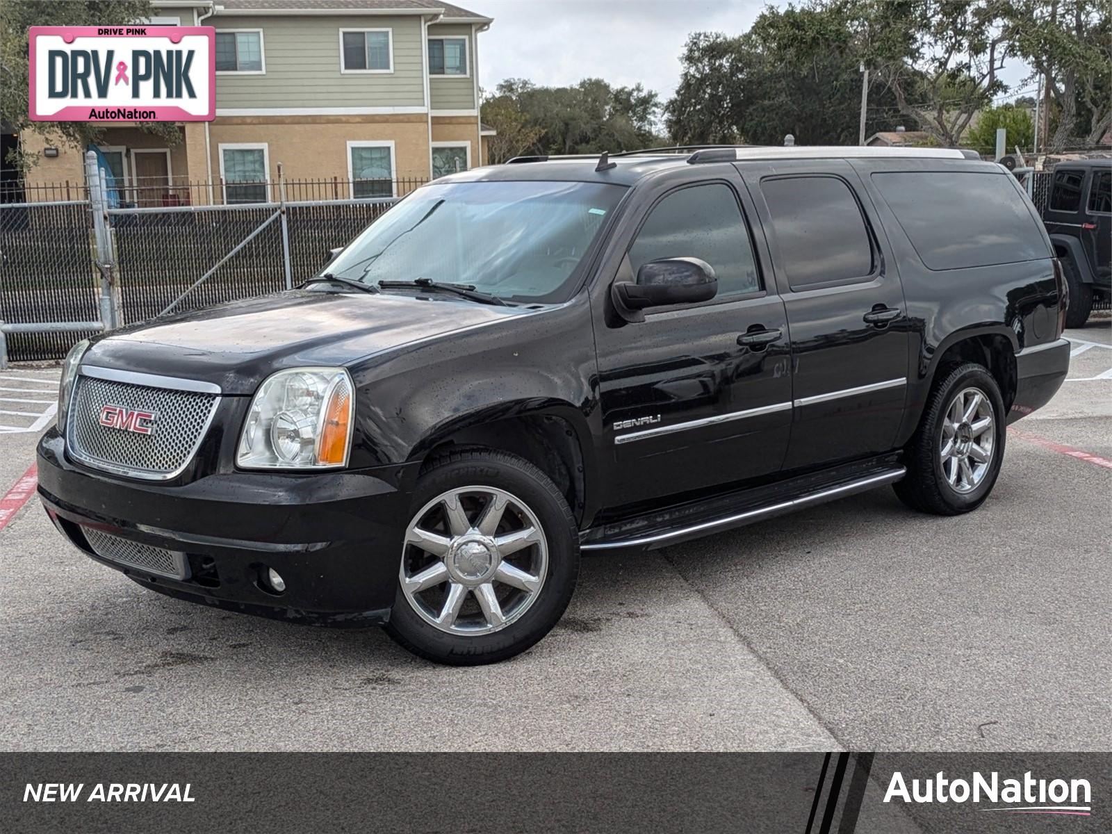 2013 GMC Yukon XL Vehicle Photo in Corpus Christi, TX 78415