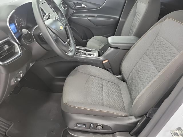 2024 Chevrolet Equinox Vehicle Photo in APPLETON, WI 54914-4656