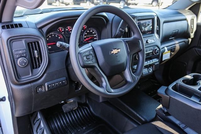 2024 Chevrolet Silverado 2500 HD Vehicle Photo in VENTURA, CA 93003-8585