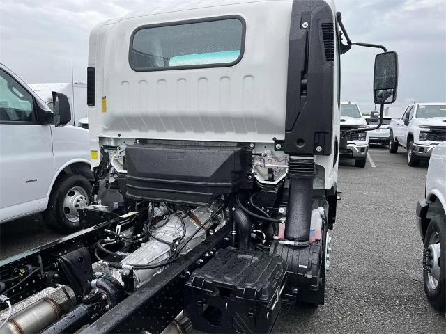 2024 Chevrolet 4500 HG LCF Gas Vehicle Photo in ALCOA, TN 37701-3235