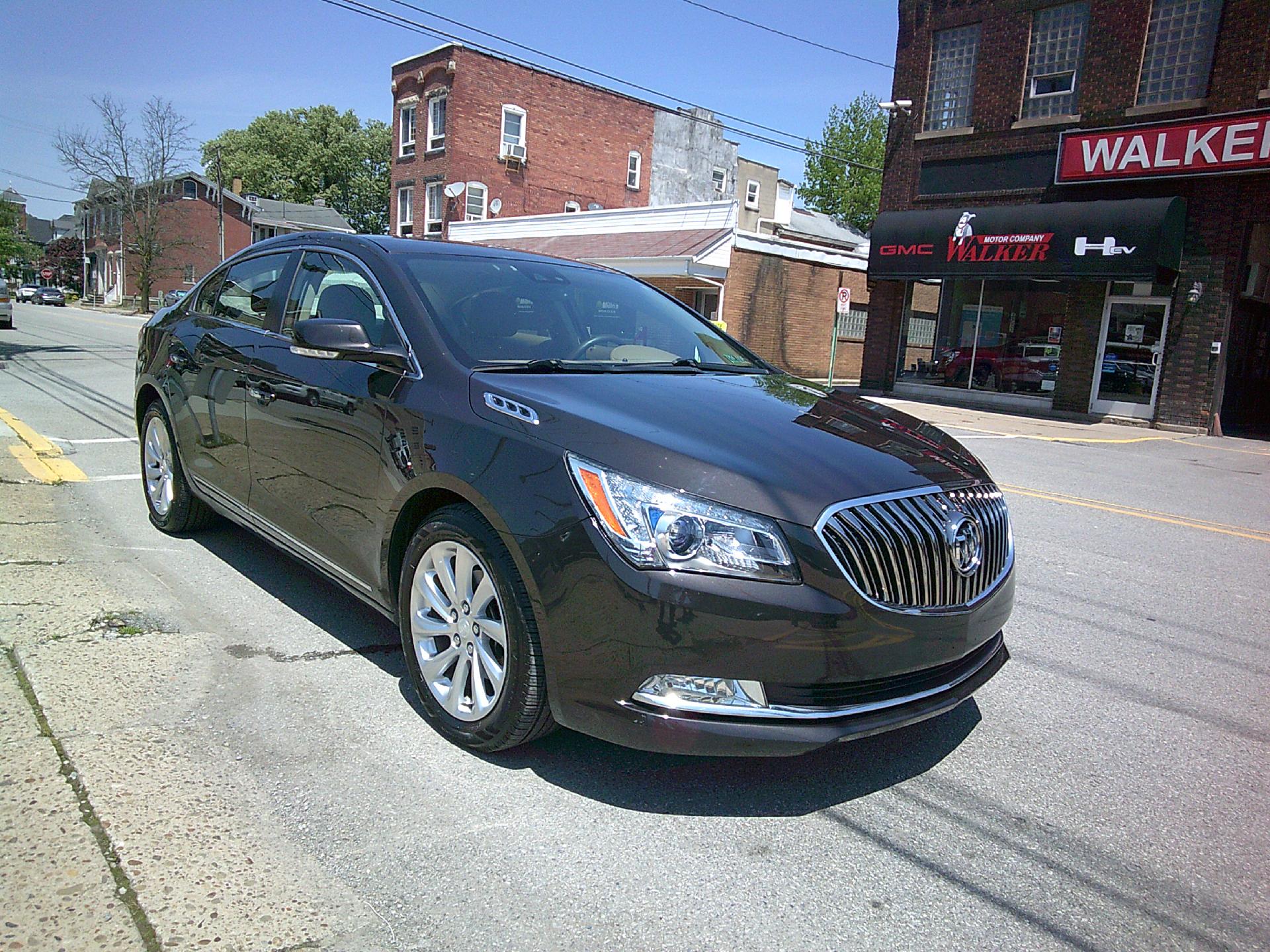 2014 Buick LaCrosse Vehicle Photo in KITTANNING, PA 16201-1536