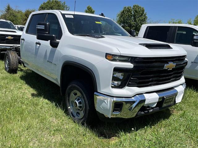 2024 Chevrolet Silverado 2500 HD Vehicle Photo in ALCOA, TN 37701-3235