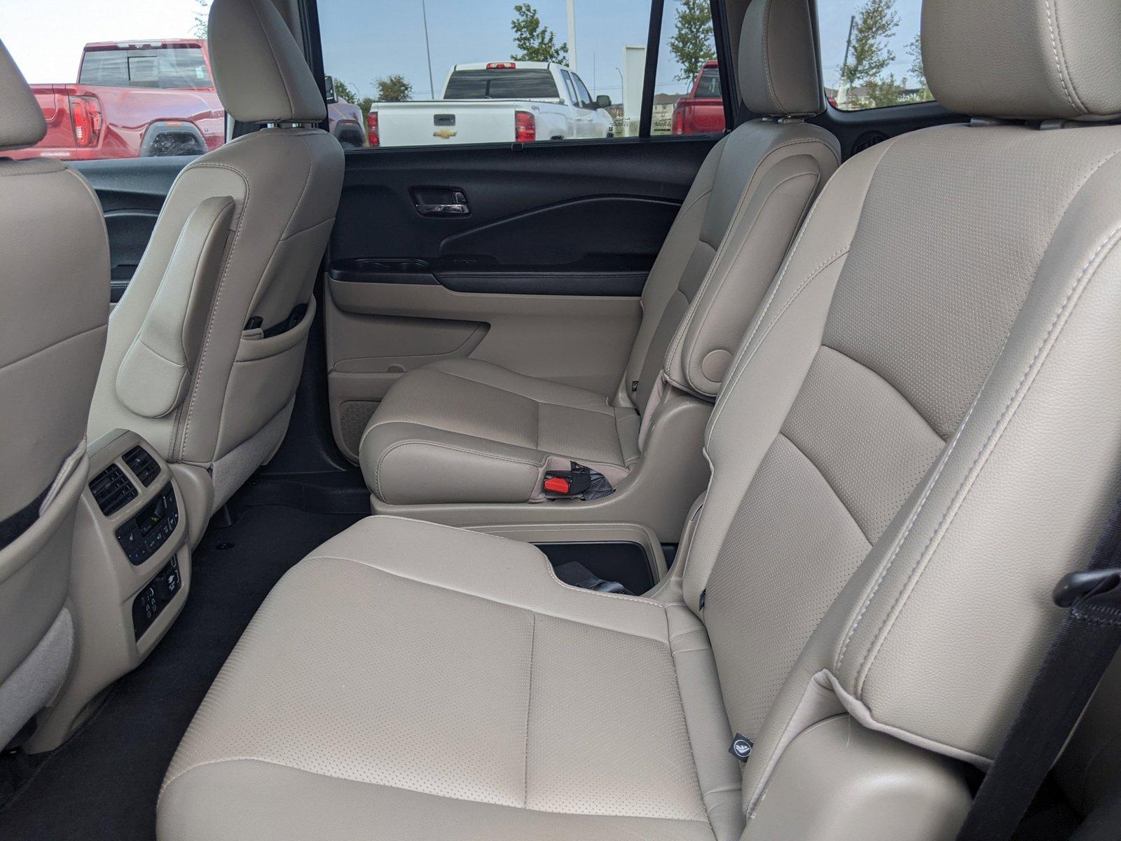 2021 Honda Pilot Vehicle Photo in Austin, TX 78728