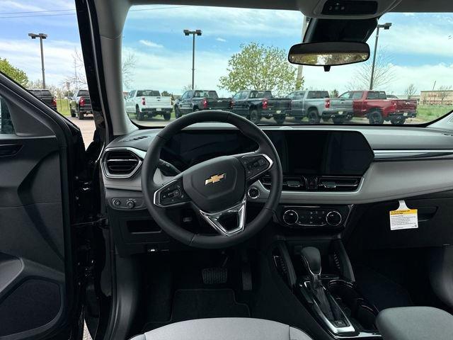 2024 Chevrolet Trailblazer Vehicle Photo in GREELEY, CO 80634-4125