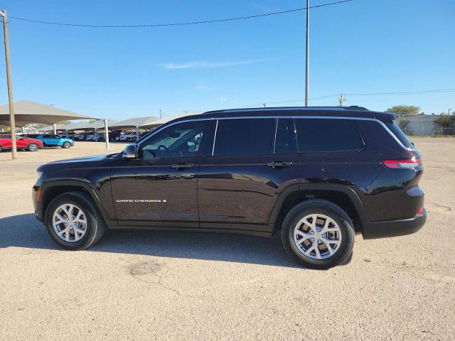 2022 Jeep Grand Cherokee L Vehicle Photo in MIDLAND, TX 79703-7718