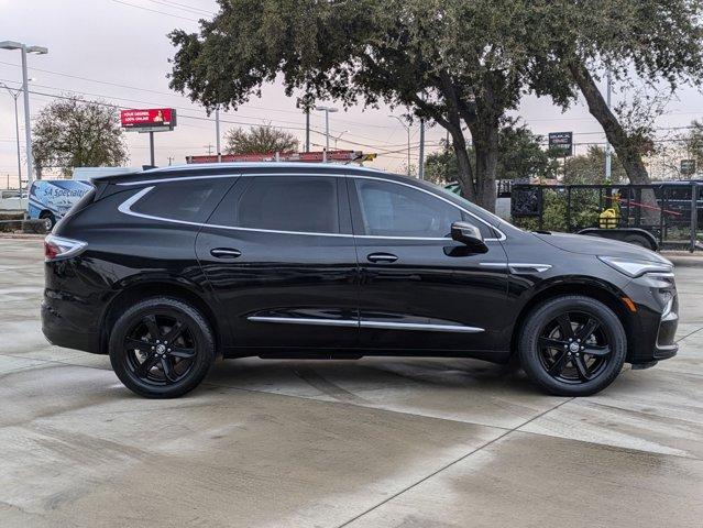 2023 Buick Enclave Vehicle Photo in SELMA, TX 78154-1459