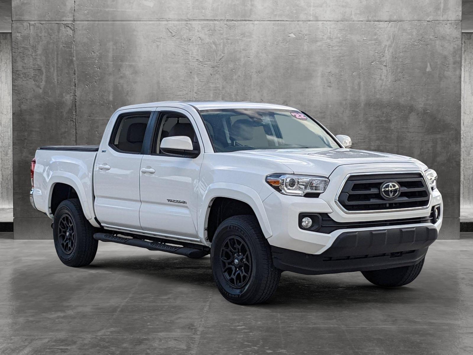 2022 Toyota Tacoma 4WD Vehicle Photo in Davie, FL 33331