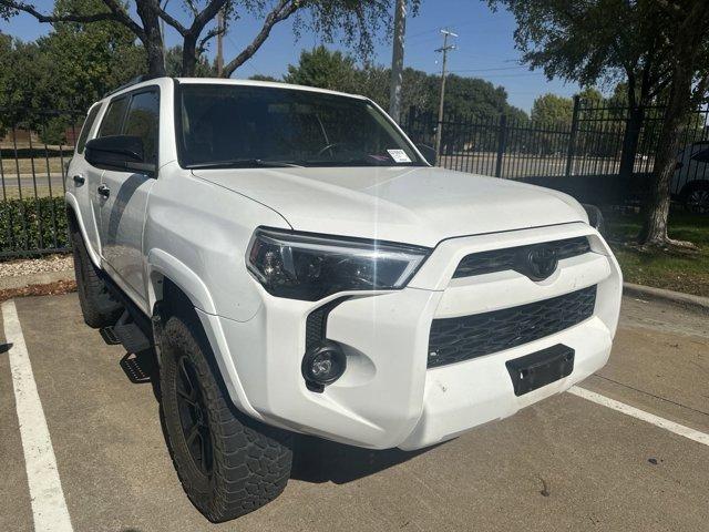 2016 Toyota 4Runner Vehicle Photo in DALLAS, TX 75209