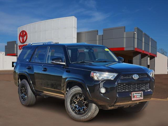 2018 Toyota 4Runner Vehicle Photo in Denison, TX 75020