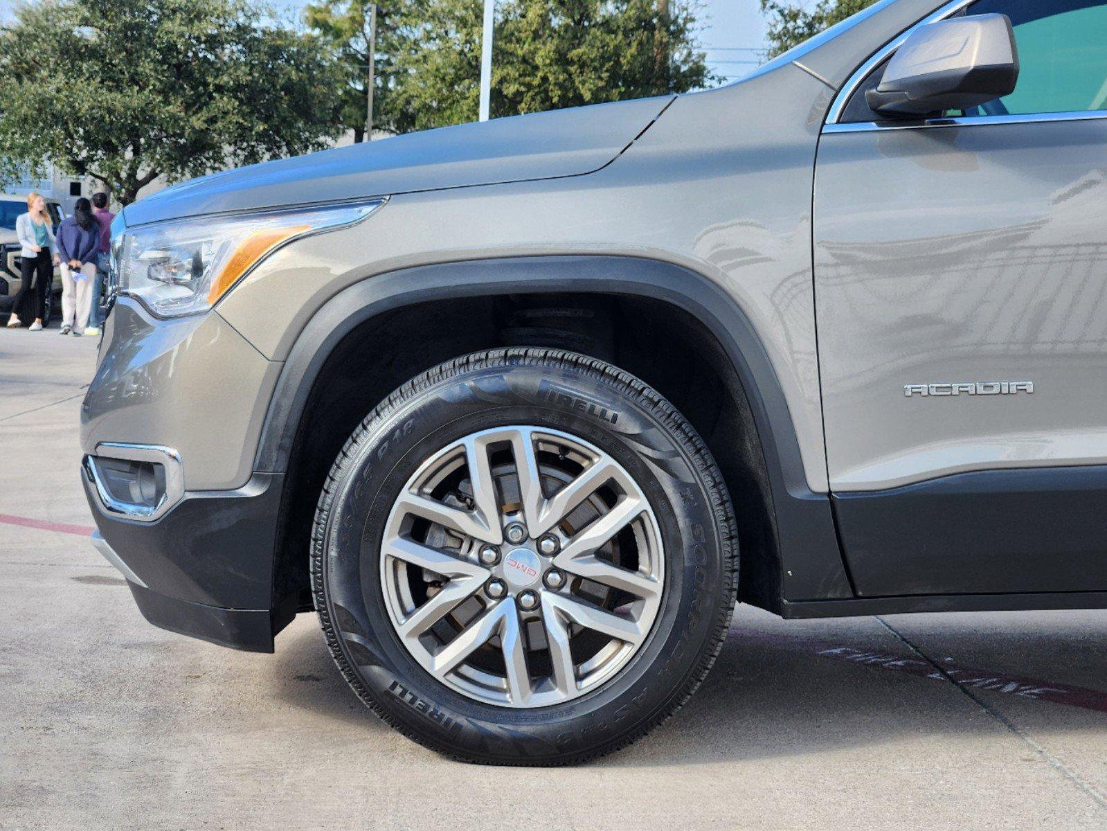 2019 GMC Acadia Vehicle Photo in GRAPEVINE, TX 76051-8302