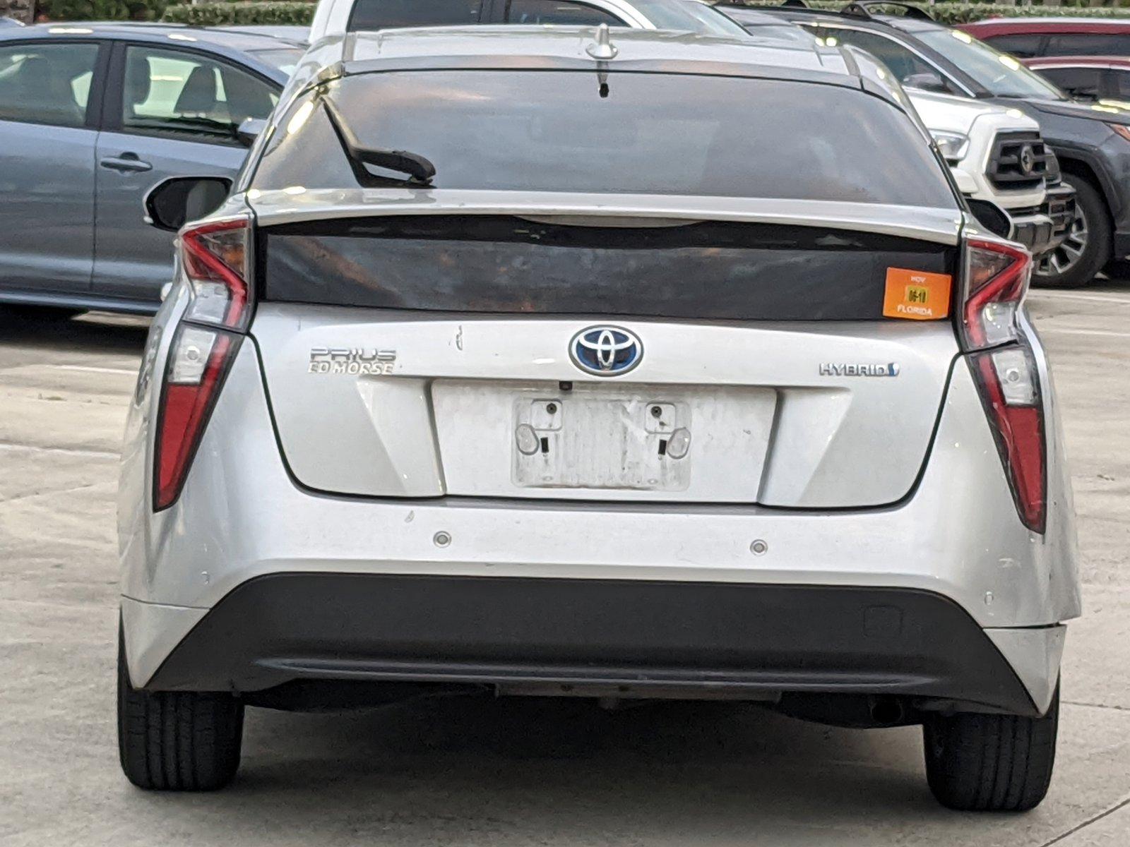 2017 Toyota Prius Vehicle Photo in Davie, FL 33331