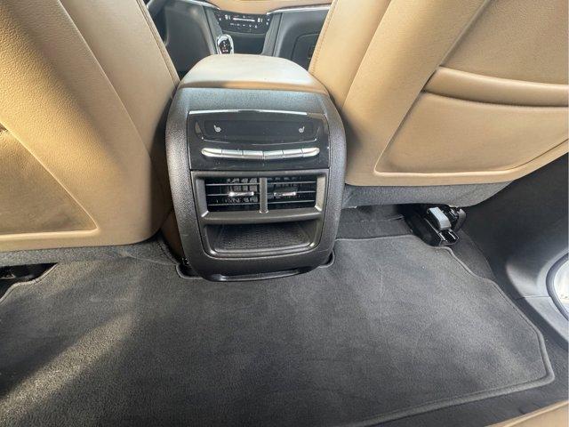 2022 Cadillac XT5 Vehicle Photo in LEOMINSTER, MA 01453-2952