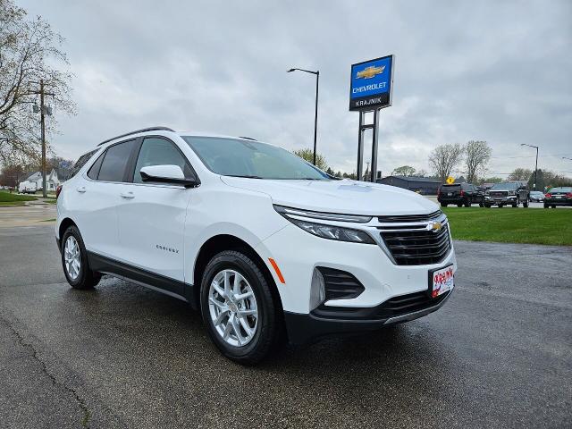 2022 Chevrolet Equinox Vehicle Photo in TWO RIVERS, WI 54241-1823