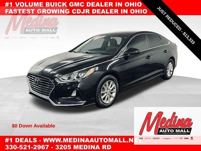 2018 Hyundai SONATA Vehicle Photo in MEDINA, OH 44256-9631