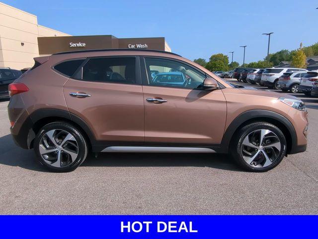 2017 Hyundai TUCSON Vehicle Photo in Merrillville, IN 46410-5311