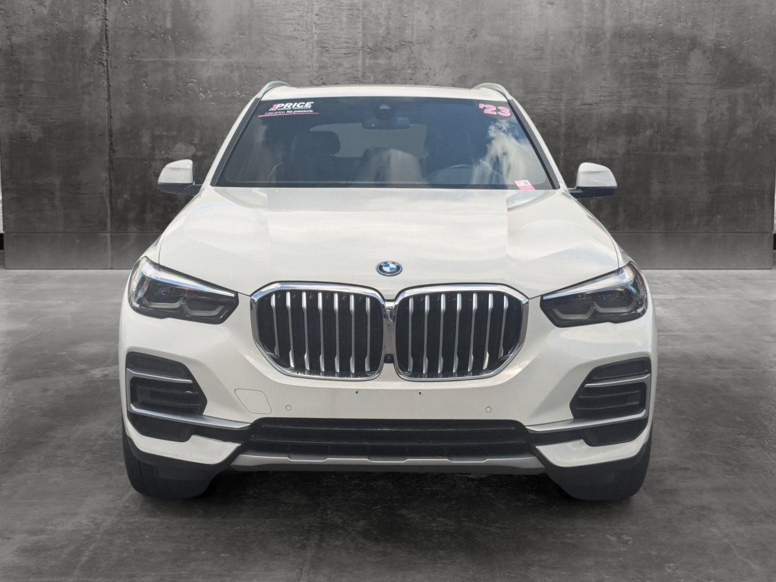 2023 BMW X5 xDrive45e Vehicle Photo in Towson, MD 21204