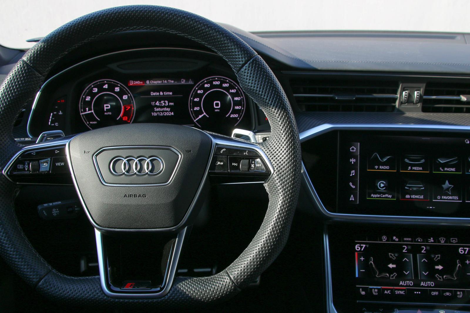 2023 Audi RS 7 Vehicle Photo in SUGAR LAND, TX 77478