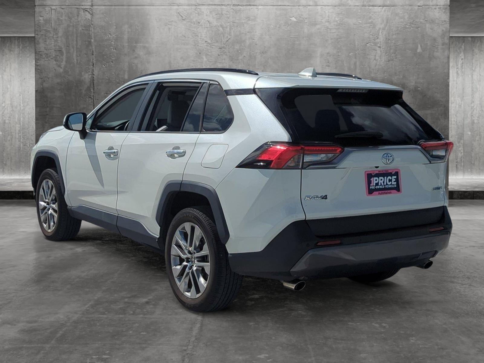 2021 Toyota RAV4 Vehicle Photo in Ft. Myers, FL 33907