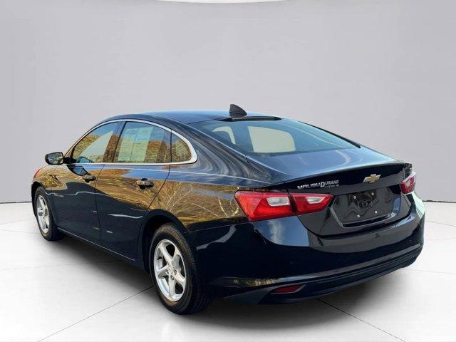 2016 Chevrolet Malibu Vehicle Photo in LEOMINSTER, MA 01453-2952