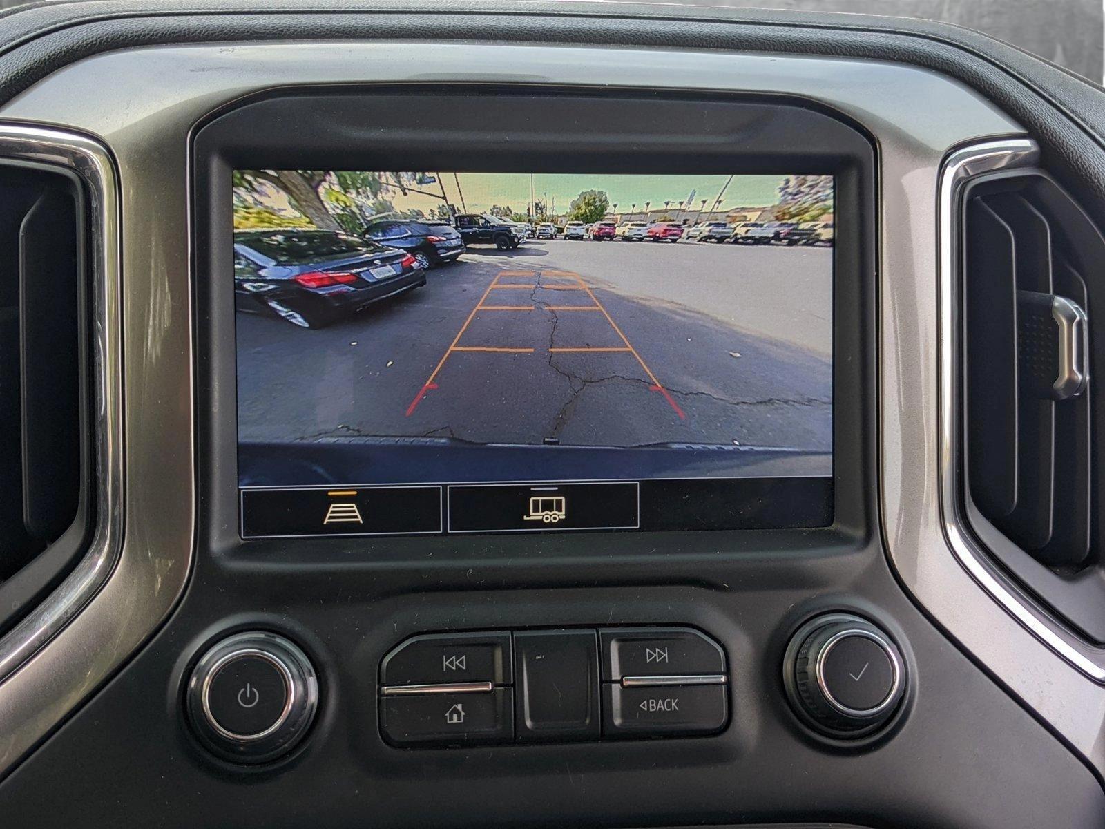 2021 Chevrolet Silverado 1500 Vehicle Photo in VALENCIA, CA 91355-1705