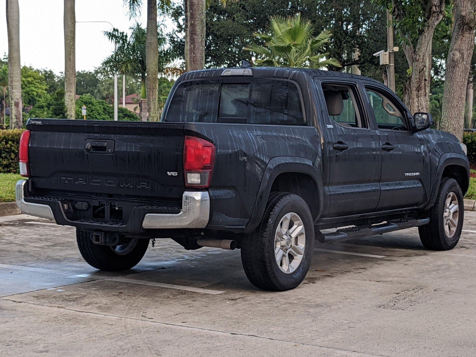 2018 Toyota Tacoma Vehicle Photo in Davie, FL 33331