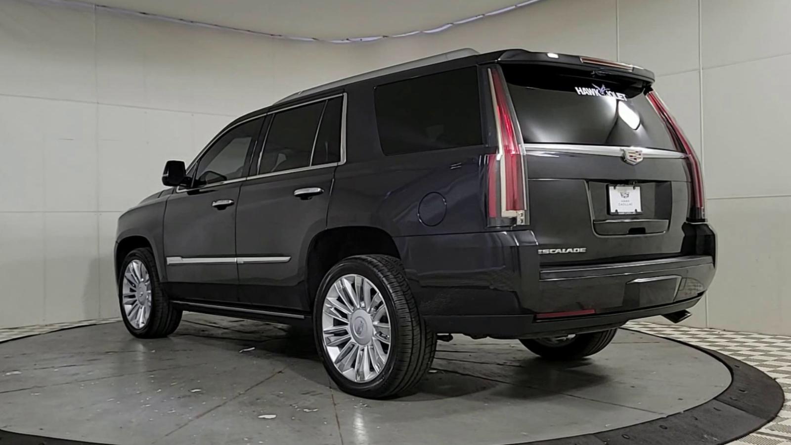 2019 Cadillac Escalade Vehicle Photo in Plainfield, IL 60586