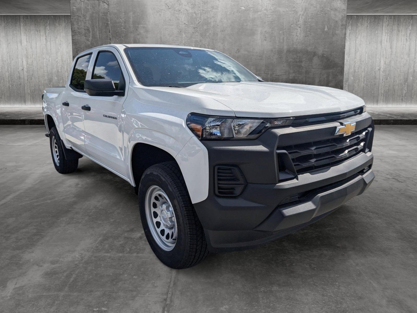 2024 Chevrolet Colorado Vehicle Photo in MIAMI, FL 33134-2699