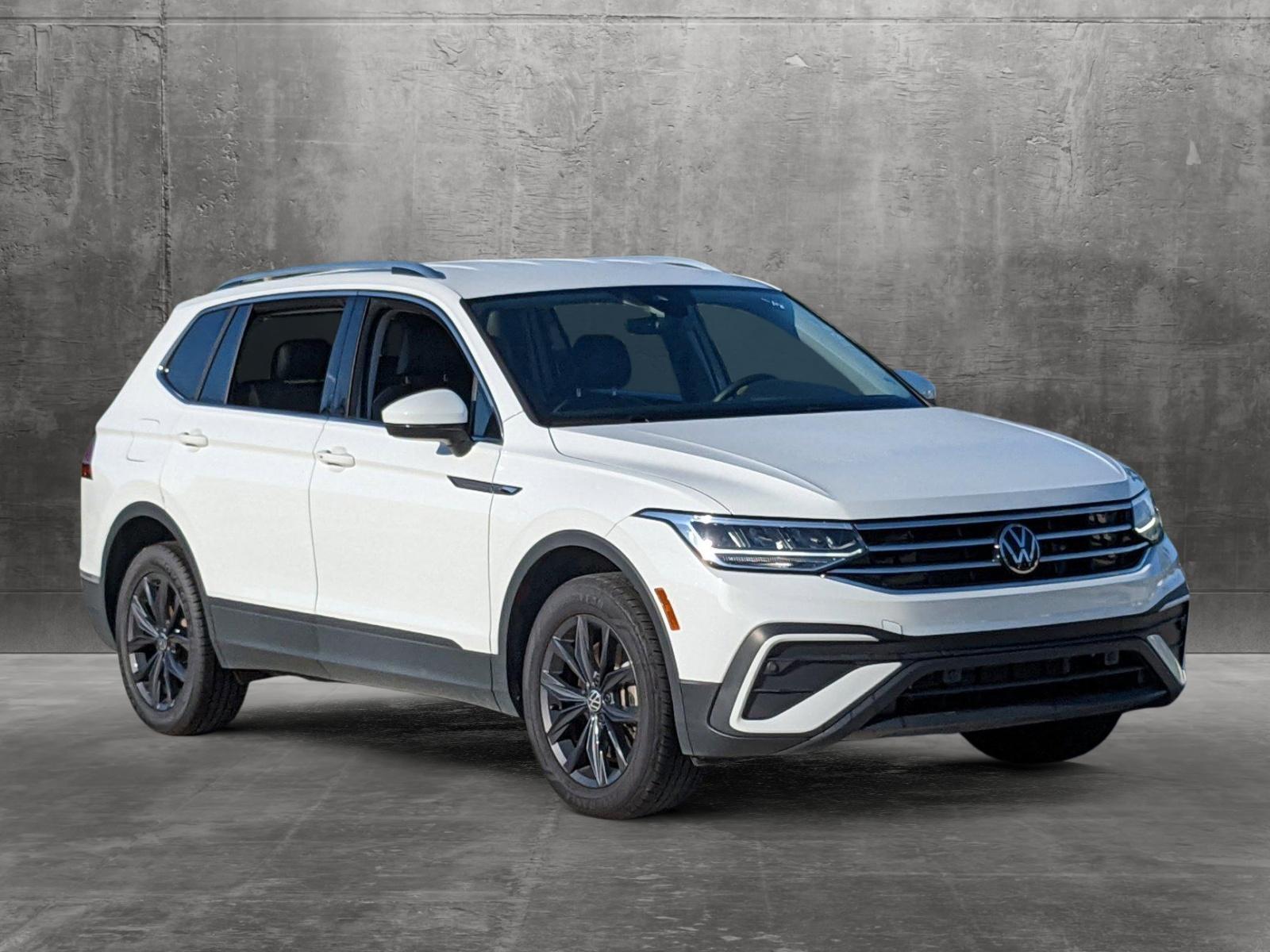 2024 Volkswagen Tiguan Vehicle Photo in Davie, FL 33331