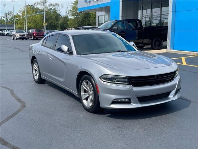 Used 2016 Dodge Charger SXT with VIN 2C3CDXHG9GH203247 for sale in Carbondale, IL