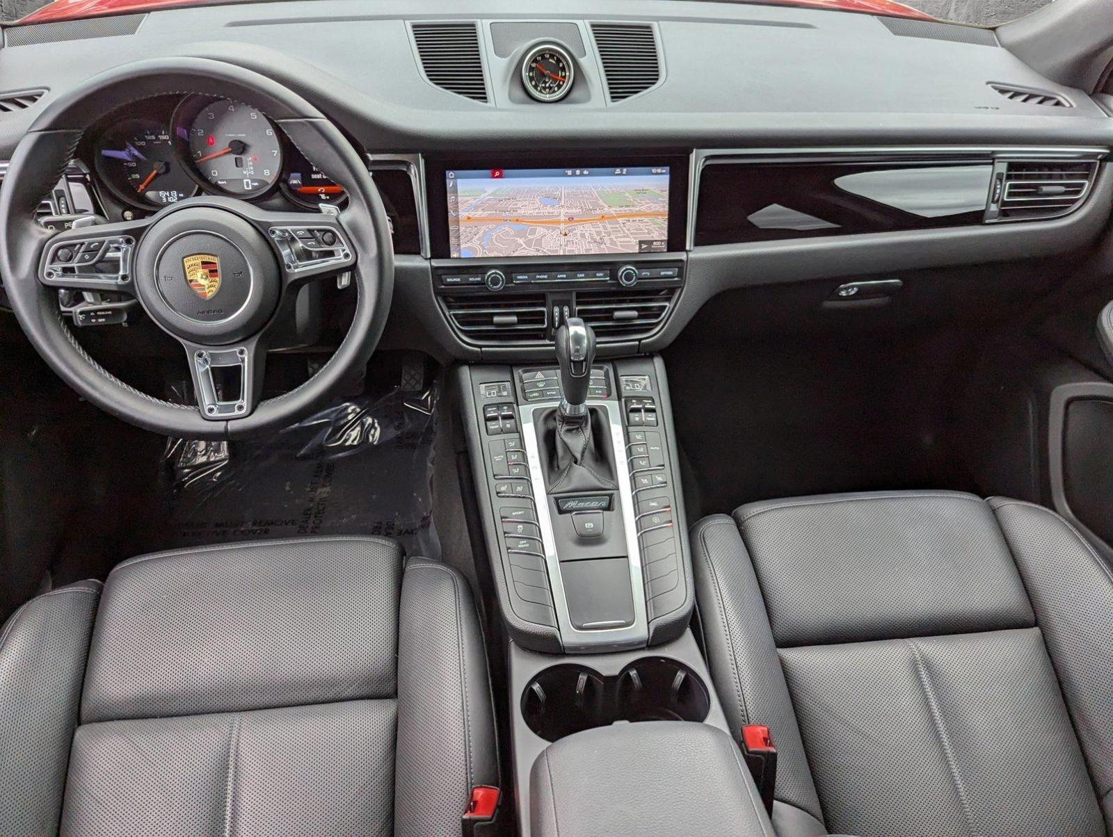 2020 Porsche Macan Vehicle Photo in Delray Beach, FL 33444