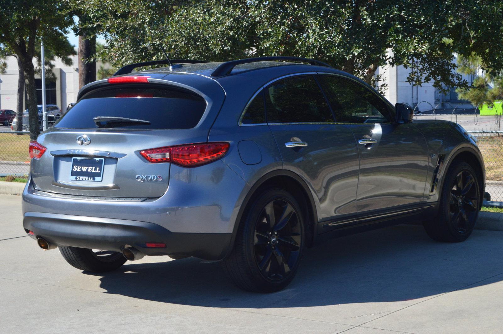 2017 INFINITI QX70 Vehicle Photo in Houston, TX 77090