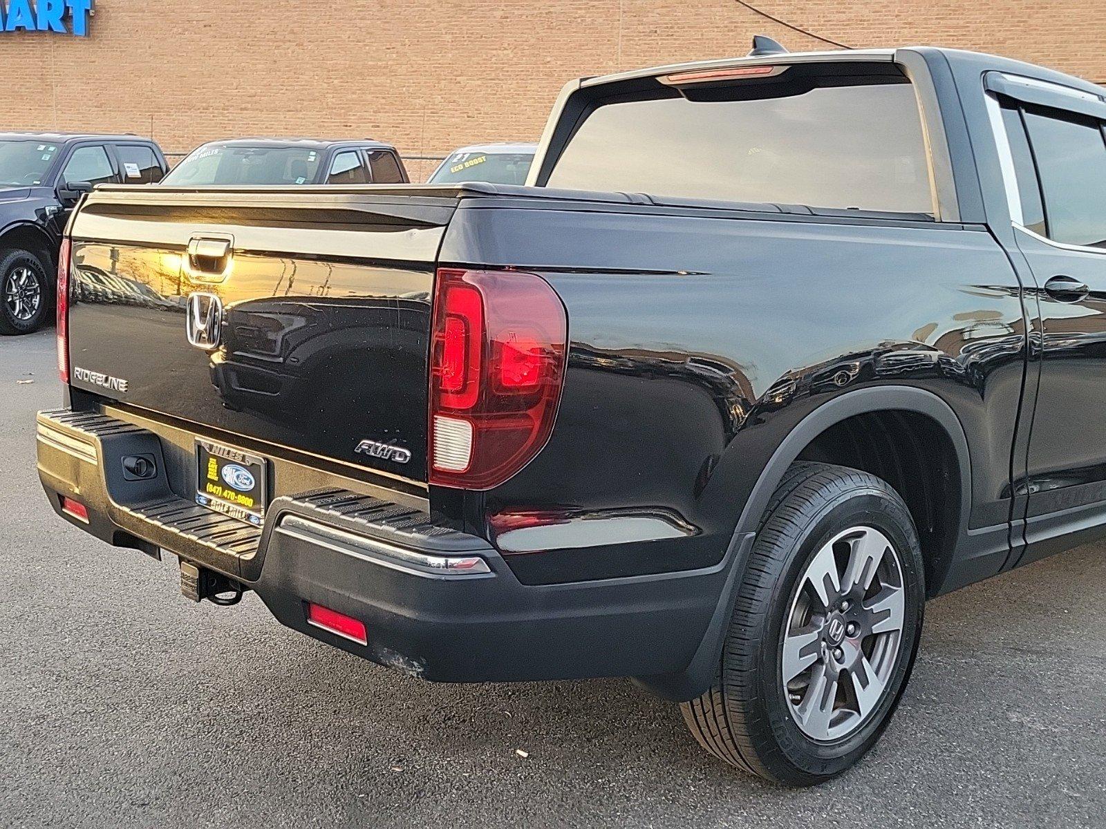 2017 Honda Ridgeline Vehicle Photo in Saint Charles, IL 60174