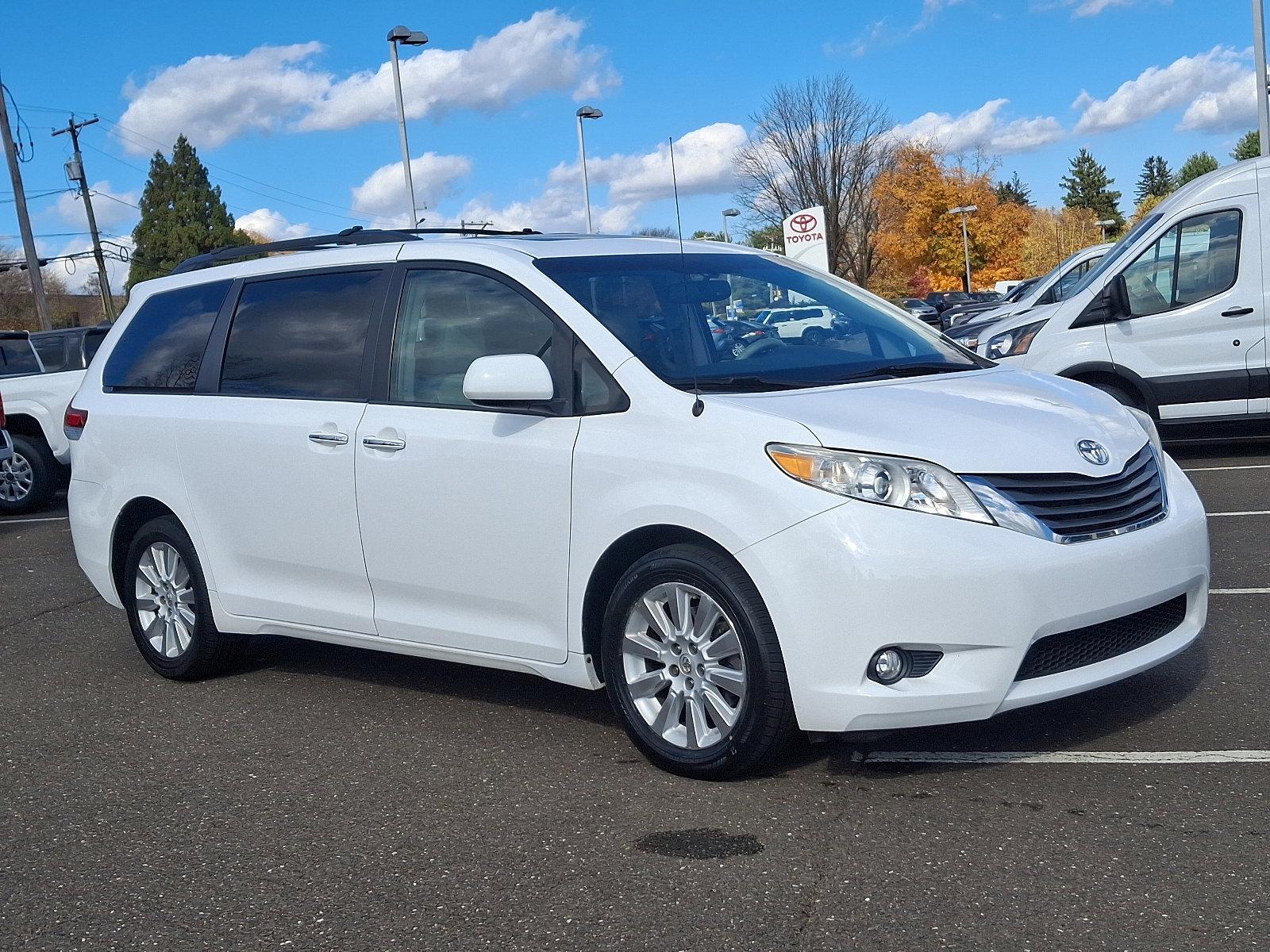 2014 Toyota Sienna Vehicle Photo in Trevose, PA 19053