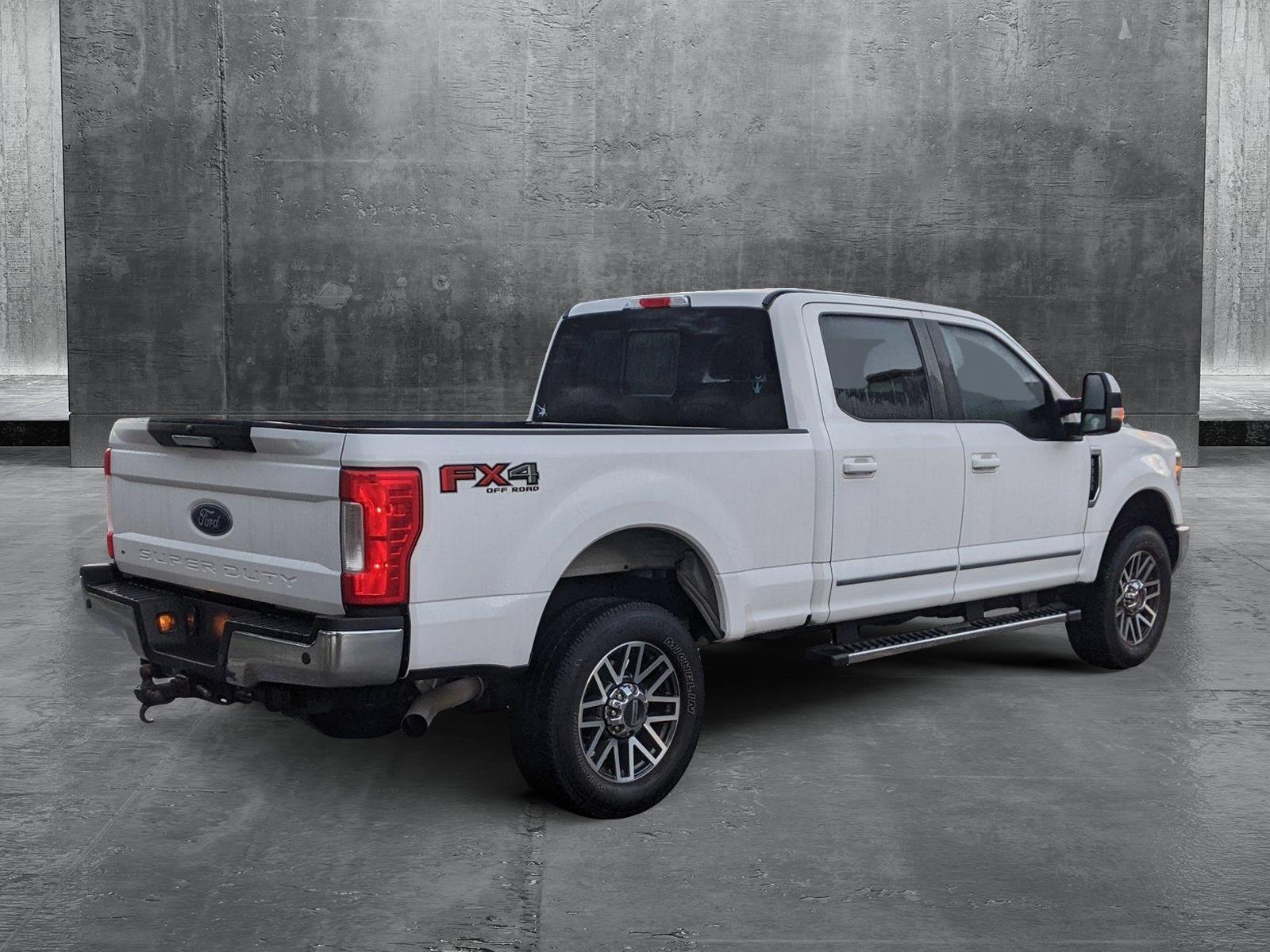 2019 Ford Super Duty F-250 SRW Vehicle Photo in PEMBROKE PINES, FL 33024-6534