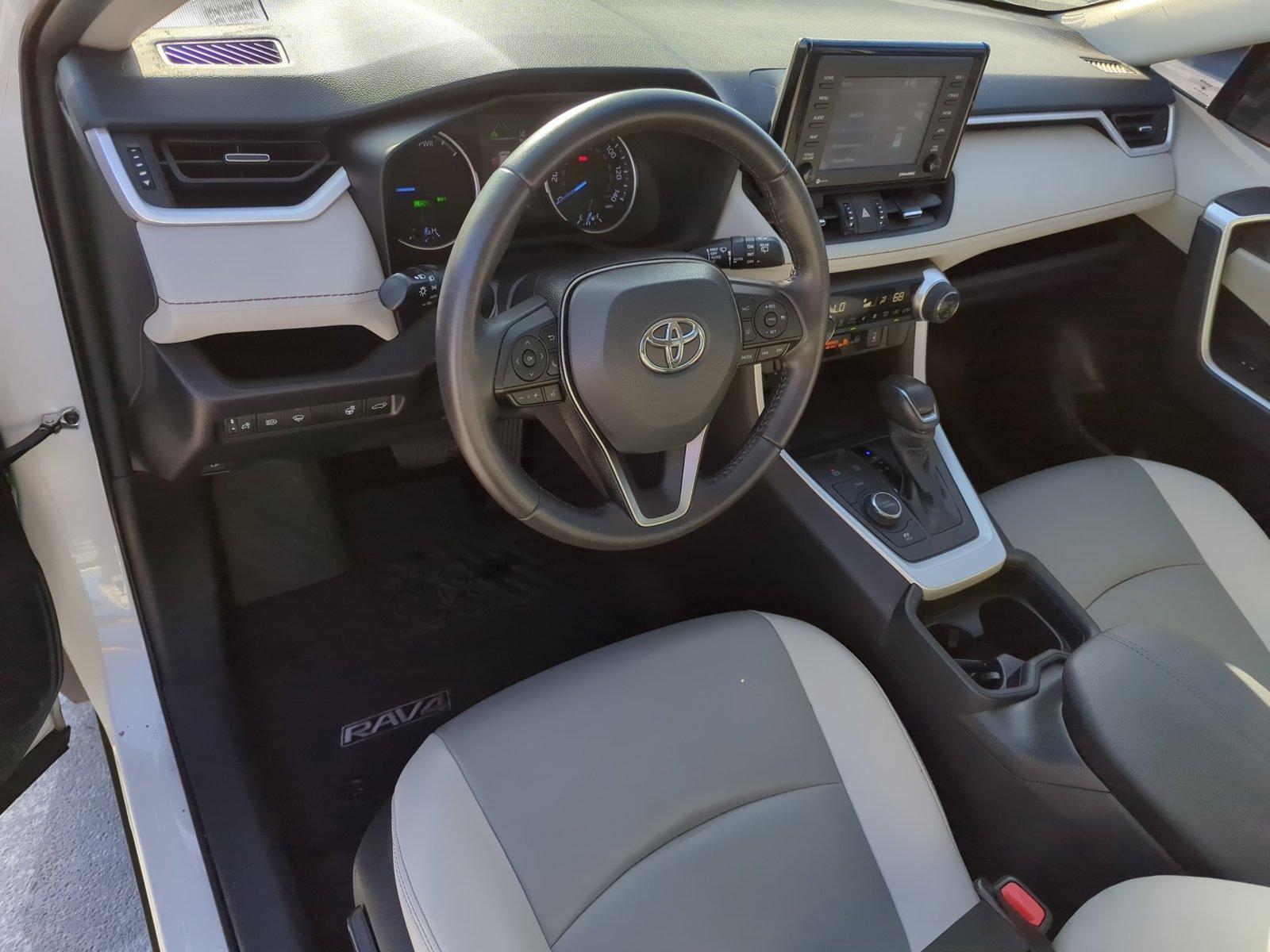 2021 Toyota RAV4 Vehicle Photo in Ft. Myers, FL 33907