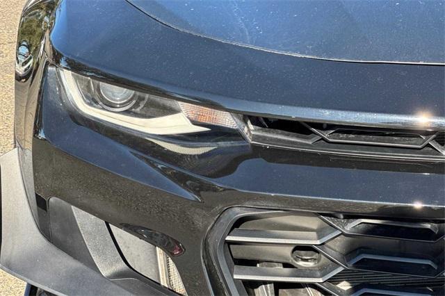 2021 Chevrolet Camaro Vehicle Photo in ELK GROVE, CA 95757-8703