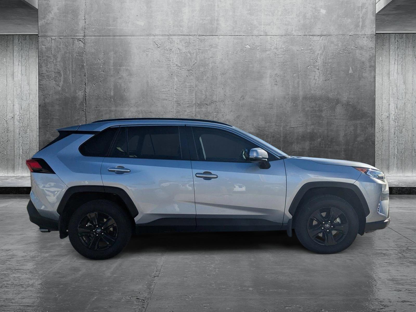 2020 Toyota RAV4 Vehicle Photo in Winter Park, FL 32792