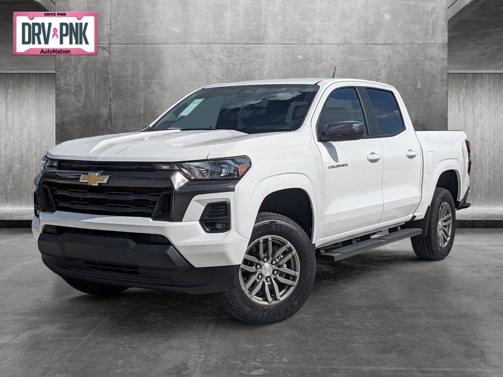 Select 2024 Chevrolet Colorado