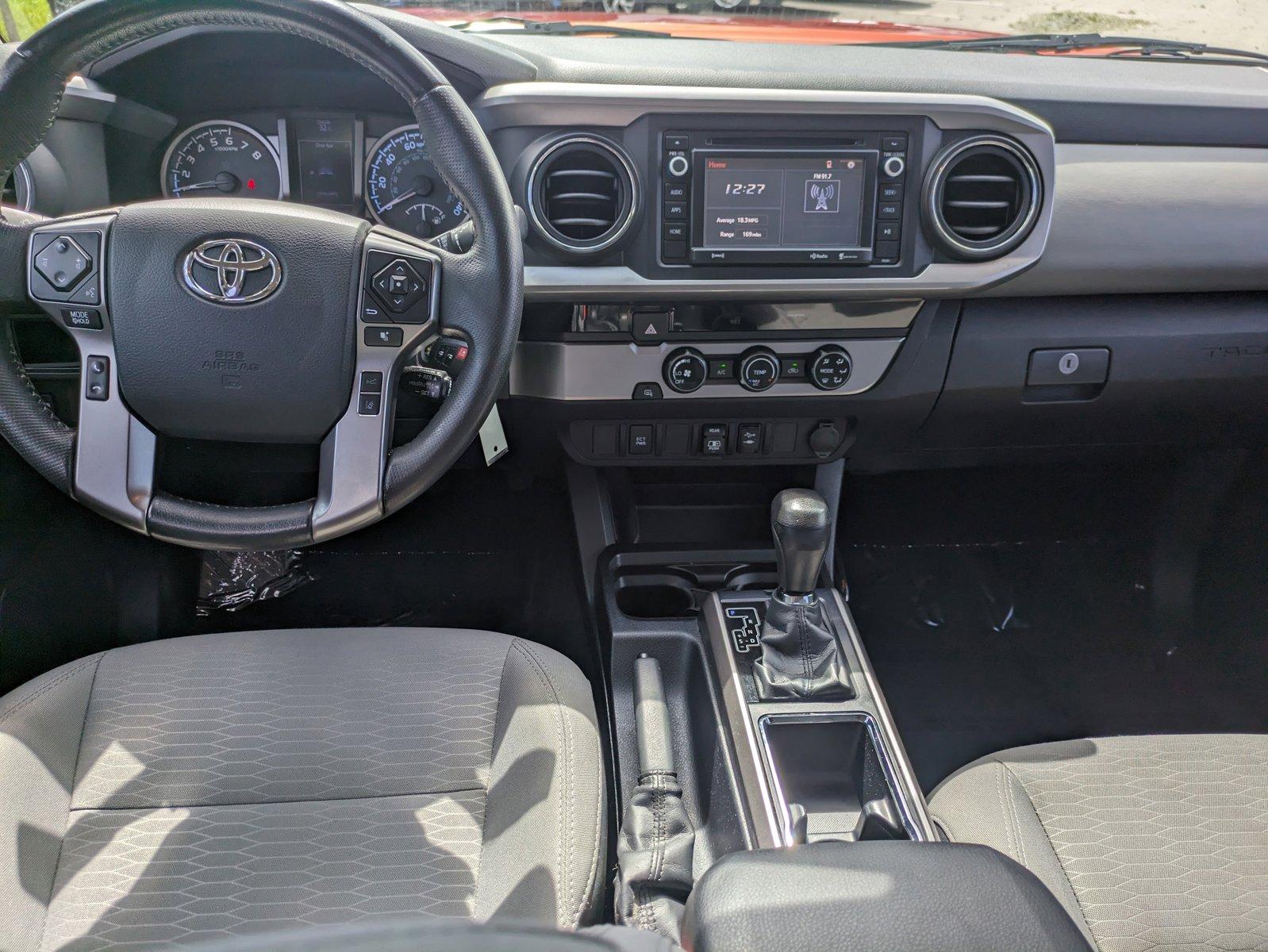 2018 Toyota Tacoma Vehicle Photo in Jacksonville, FL 32244