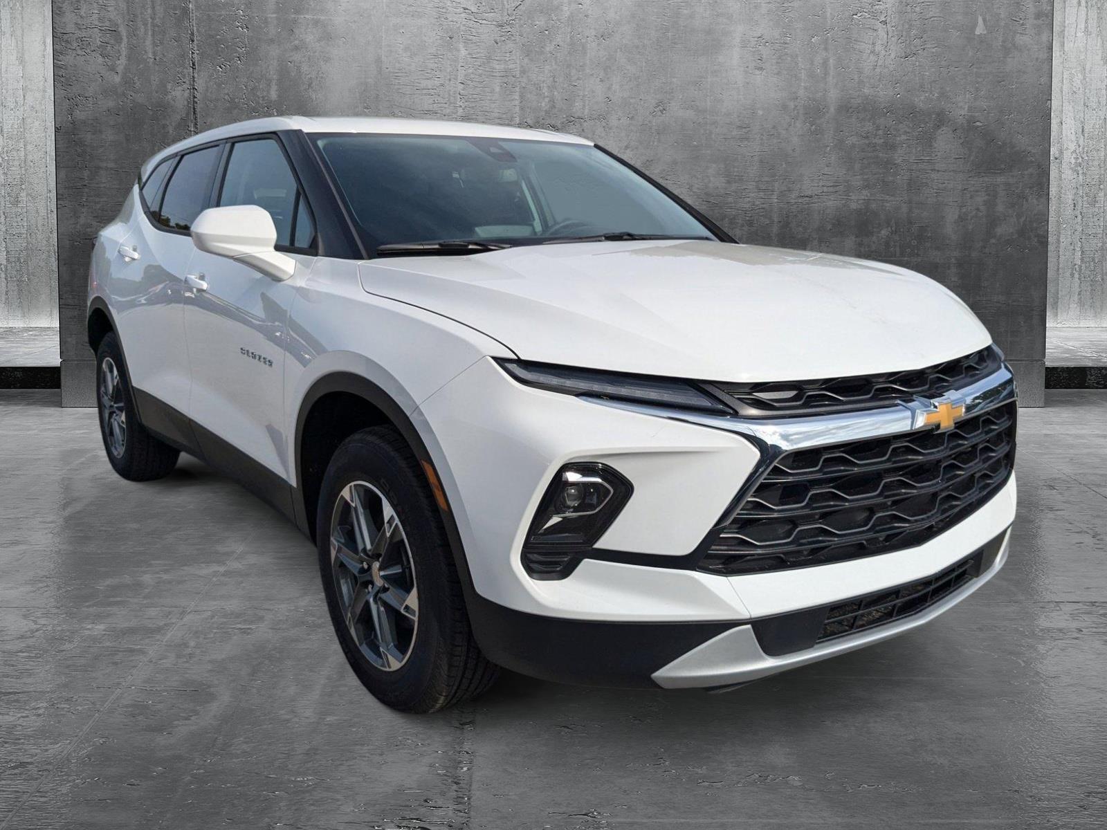 2025 Chevrolet Blazer Vehicle Photo in MIAMI, FL 33134-2699