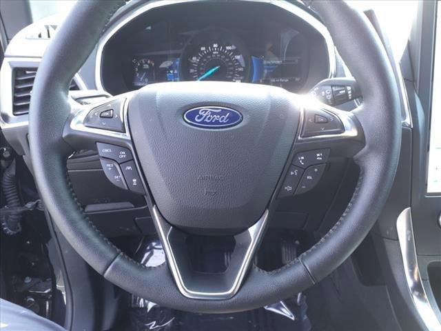 2021 Ford Edge Vehicle Photo in Plainfield, IL 60586