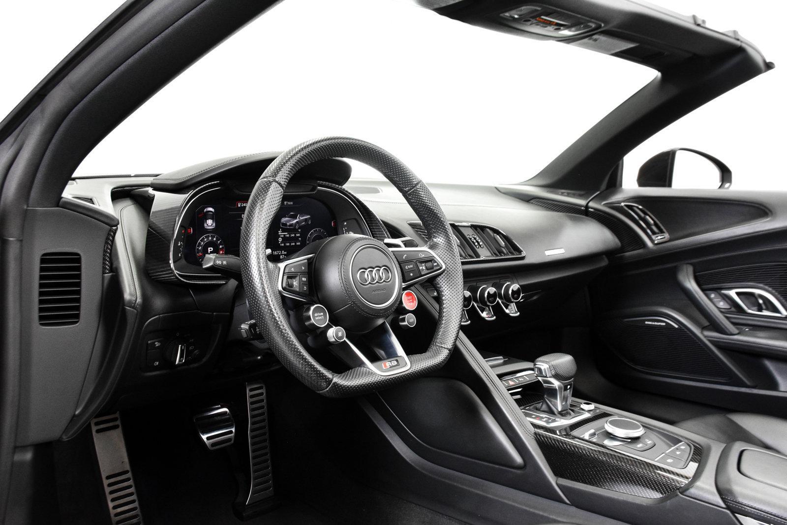 2018 Audi R8 Spyder Vehicle Photo in DALLAS, TX 75235